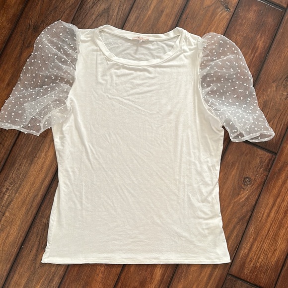 White Shirt with Sheer Sleeves - Picture 3 of 6